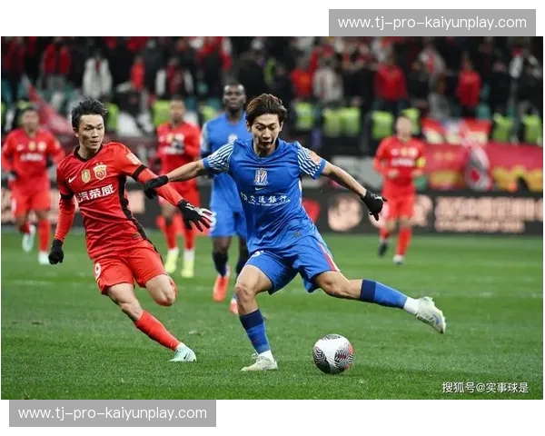 蓝魔之魅对阵江户之光：当上海申花遇见东京FC，这不只是一场足球赛